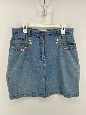 Vintage Christopher & Banks Light Blue Denim Skirt Floral Embroidered Pockets